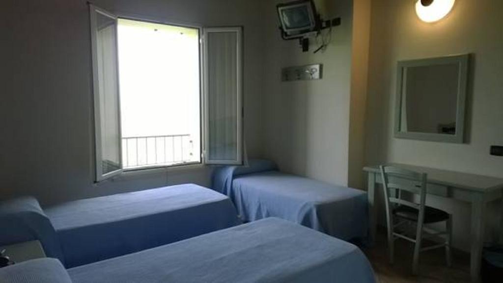Albergo Del Po Viadana Стая снимка