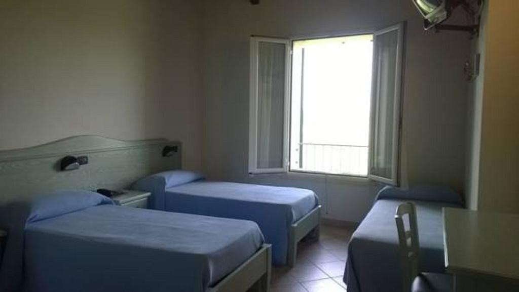 Albergo Del Po Viadana Стая снимка